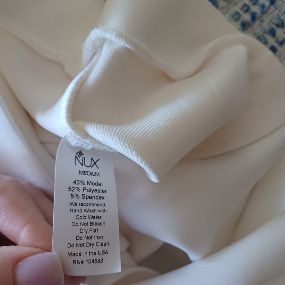 NWT NUX Sleek Fabric Mia Hoodie Coconut M SOLD OUT COLOR - Picture 9 of 11